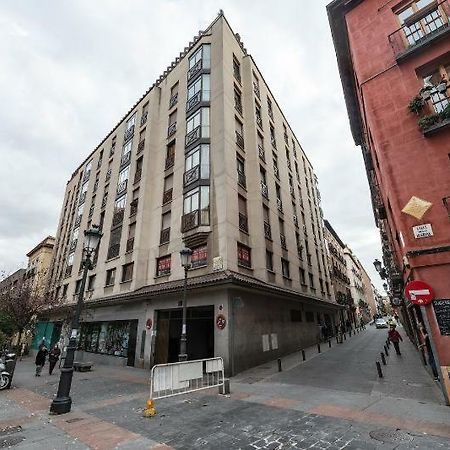 Prado Museum Air Apartment Madrid Exterior photo