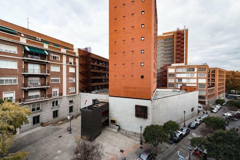 Prado Museum Air Apartment Madrid Exterior photo